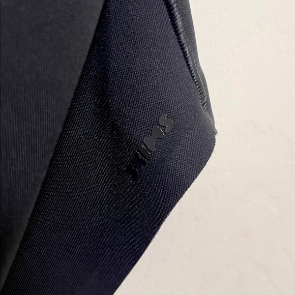 NWT SKIMS Push-Up Thong Bodysuit in Onyx - Picture 10 of 12